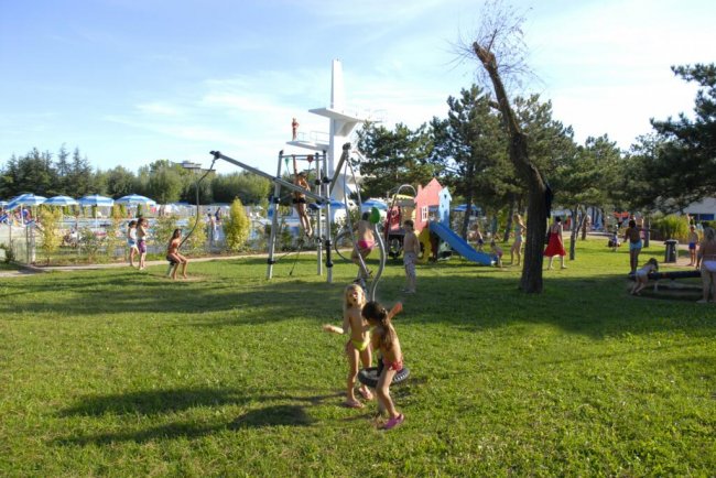 Marina Julia Family Camping Village: il parco giochi