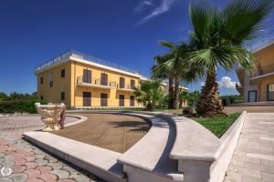 Royals Gate Resort A Rodi Garganico Puglia Offerte Villaggi